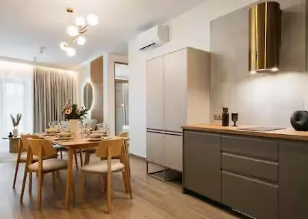 Villa Three-bedroom Family Retreat Krakow